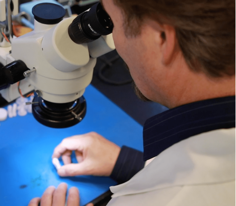 This image has an empty alt attribute; its file name is picture1.png